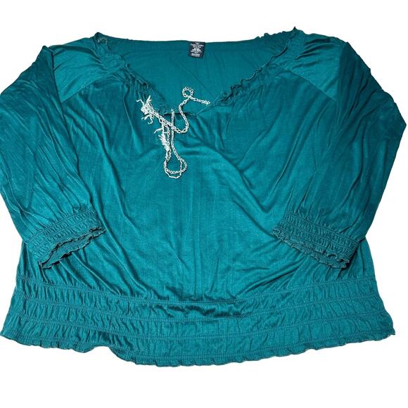 Faded Glory Peasant Boho Top Women Plus 2X Green Smocked Relaxed Fit Tie Neck - Picture 1 of 6